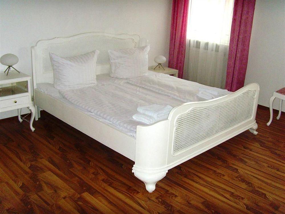 Hotel Schlossberg Heppenheim  المظهر الخارجي الصورة